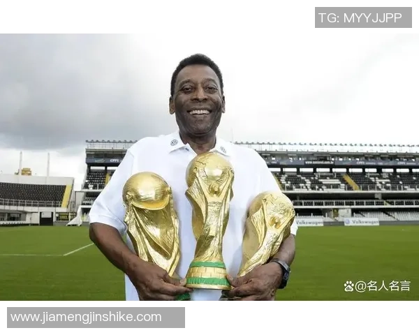 足球百大退役球星：谁是最伟大的传奇？